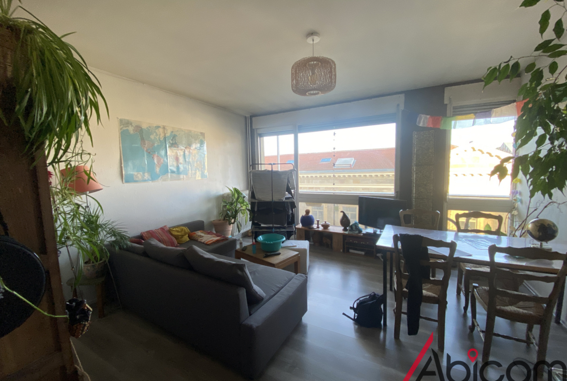 APPARTEMENT F2